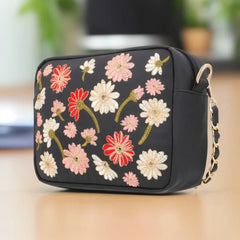 Flo Cross Body Bag - Black