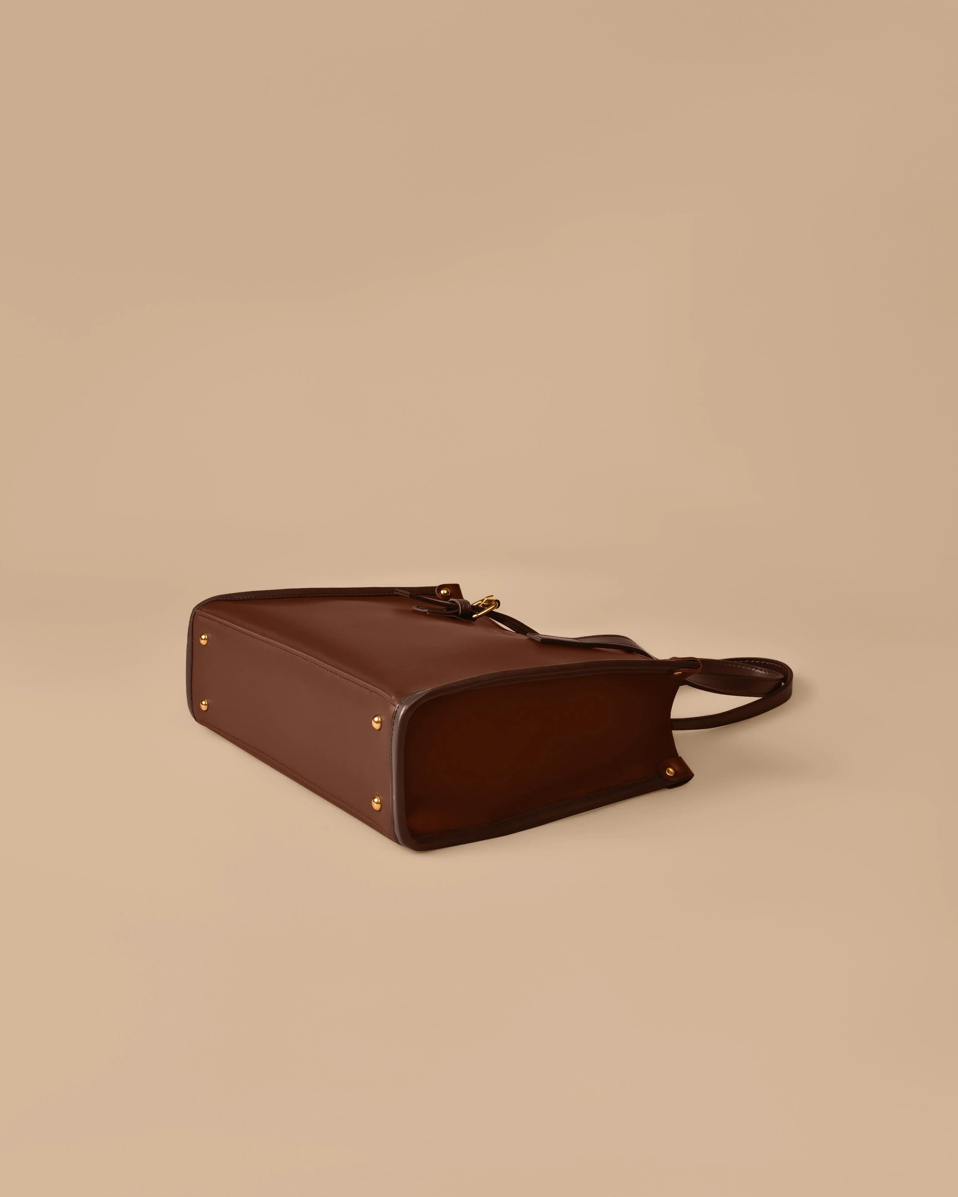 Totes (Brown)